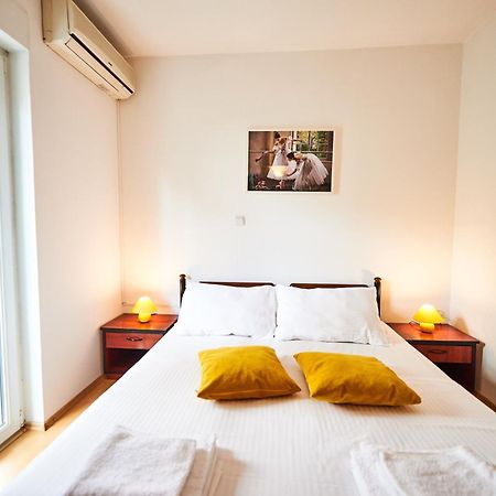 Family Apartments Mont ブドヴァ エクステリア 写真